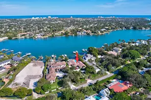 18896 Point Dr, Tequesta, FL 33469 - Photo 2