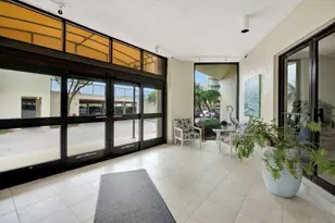 5420 N Ocean Dr, Singer Island, FL 33404 - Photo 42