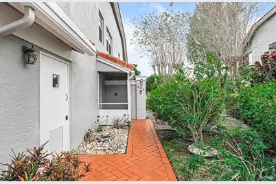 7023 Summer Tree Drive #202, Boynton Beach, FL 33437 - Photo 2