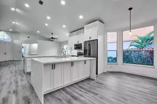 10854 Fairmont Village Dr, Lake Worth, FL 33449 - Photo 14