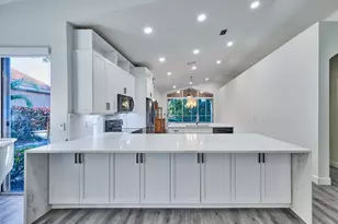 10854 Fairmont Village Dr, Lake Worth, FL 33449 - Photo 10