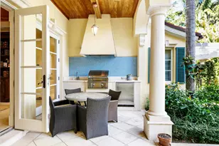 223 Coral Ln, Palm Beach, FL 33480 - Photo 18