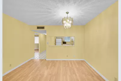 3154 Via Poinciana #306, Lake Worth, FL 33467 - Photo 8