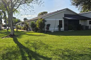 4327 Willow Brook Cir, West Palm Beach, FL 33417 - Photo 30