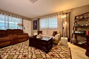 160 NE 8th Ave, Hallandale Beach, FL 33009 - Photo 4