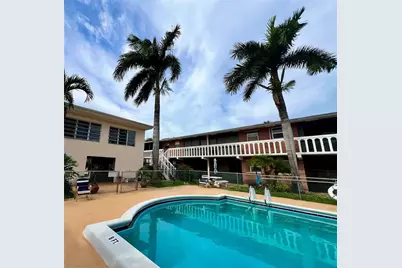 160 NE 8th Avenue #1b, Hallandale Beach, FL 33009 - Photo 12