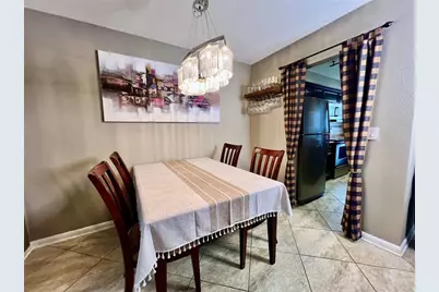 160 NE 8th Avenue #1b, Hallandale Beach, FL 33009 - Photo 2