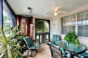 160 NE 8th Ave, Hallandale Beach, FL 33009 - Photo 10