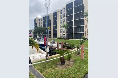 17 Royal Palm Way #305, Boca Raton, FL 33432 - Photo 20