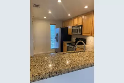 17 Royal Palm Way #305, Boca Raton, FL 33432 - Photo 2