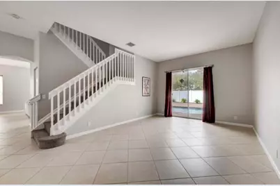 5012 Victoria Circle, West Palm Beach, FL 33409 - Photo 8