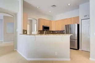 5012 Victoria Cir, West Palm Beach, FL 33409 - Photo 12
