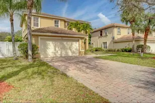 5012 Victoria Cir, West Palm Beach, FL 33409 - Photo 4