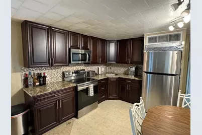 8926 Palm Street, Boynton Beach, FL 33436 - Photo 6