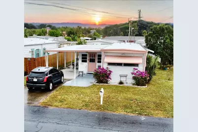 8926 Palm Street, Boynton Beach, FL 33436 - Photo 1