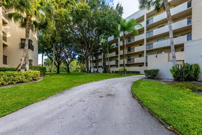 3000 NW 42nd Avenue #B101, Coconut Creek, FL 33066 - Photo 24