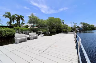 18359 SE Wood Haven Ln, Jupiter, FL 33469 - Photo 14