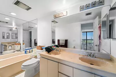 356 Golfview Road #505, North Palm Beach, FL 33408 - Photo 12