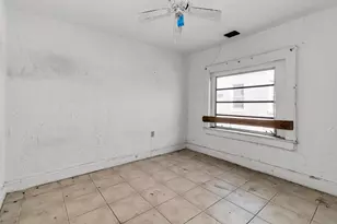 1839 NW 49th St, Miami, FL 33142 - Photo 26