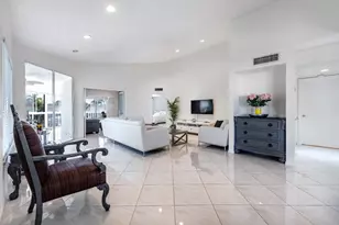 7485 Glendevon Ln, Delray Beach, FL 33446 - Photo 2