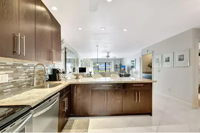 21219 Lago Circle #F, Boca Raton, FL 33433 - Photo 16