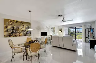 21219 Lago Cir, Boca Raton, FL 33433 - Photo 10