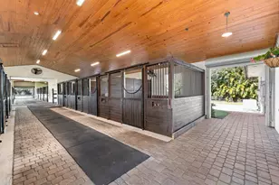 4915 Stables Way, Wellington, FL 33414 - Photo 14