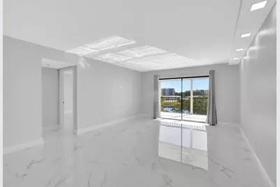 7076 Huntington Lane #407, Delray Beach, FL 33446 - Photo 4
