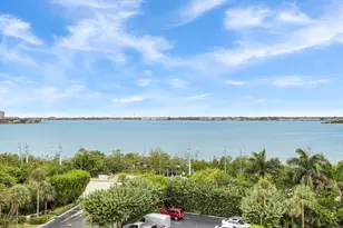 5280 N Ocean Dr, Singer Island, FL 33404 - Photo 12