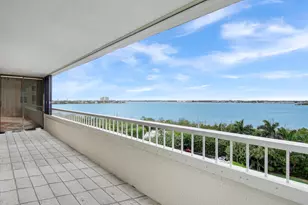 5280 N Ocean Dr, Singer Island, FL 33404 - Photo 10