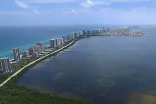 5310 N Ocean Dr, West Palm Beach, FL 33404 - Photo 94