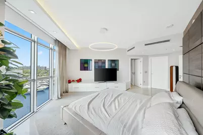 17301 Biscayne Boulevard #707, North Miami Beach, FL 33160 - Photo 20