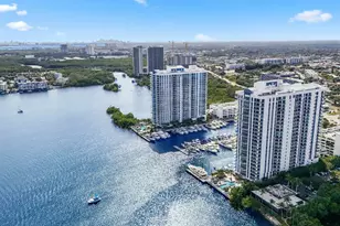 17301 Biscayne Blvd, North Miami Beach, FL 33160 - Photo 52