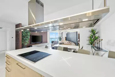 17301 Biscayne Boulevard #707, North Miami Beach, FL 33160 - Photo 14