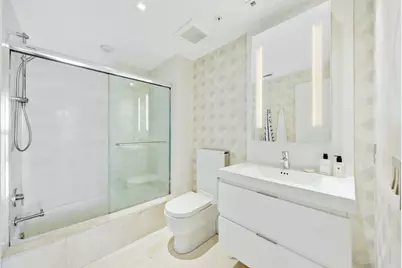 17301 Biscayne Boulevard #707, North Miami Beach, FL 33160 - Photo 28