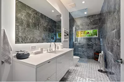322 NE 7th Avenue, Delray Beach, FL 33483 - Photo 24