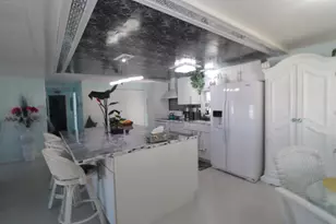 1011 Andros Bay, Boynton Beach, FL 33436 - Photo 2