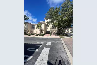 111 Stone Harbor Way #F2, Delray Beach, FL 33444 - Photo 2