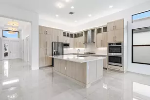 11002 Violet Mdw St, Boynton Beach, FL 33473 - Photo 4