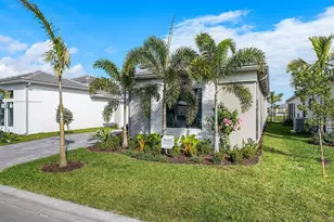 11002 Violet Mdw St, Boynton Beach, FL 33473 - Photo 2