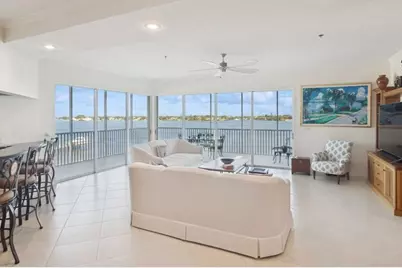 1130 SW Chapman Way #509, Palm City, FL 34990 - Photo 4