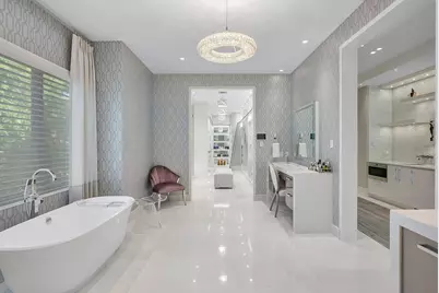 290 S Maya Palm Drive, Boca Raton, FL 33432 - Photo 56