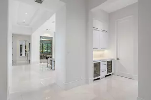 290 S Maya Palm Dr, Boca Raton, FL 33432 - Photo 16