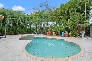 10596 Versailles Blvd, Wellington, FL 33449 - Photo 42