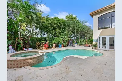 10596 Versailles Boulevard, Wellington, FL 33449 - Photo 44