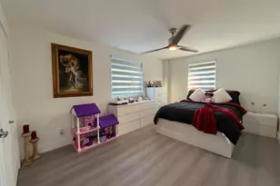 303 NW 28th Way, Fort Lauderdale, FL 33311 - Photo 16