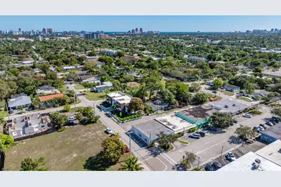3496 NE 12 Ter Terrace, Oakland Park, FL 33334 - Photo 42