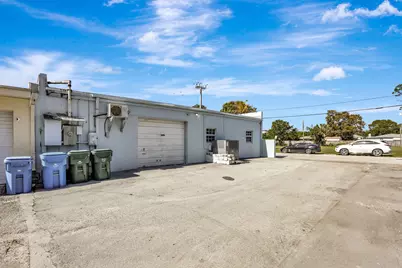 3496 NE 12 Ter Terrace, Oakland Park, FL 33334 - Photo 6