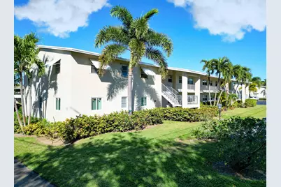 301 Circle Drive S #103, Boynton Beach, FL 33435 - Photo 1