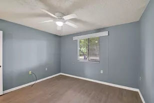2461 Village Blvd, West Palm Beach, FL 33409 - Photo 6